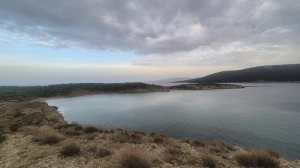 Trail uz pješčane plaže Lopara